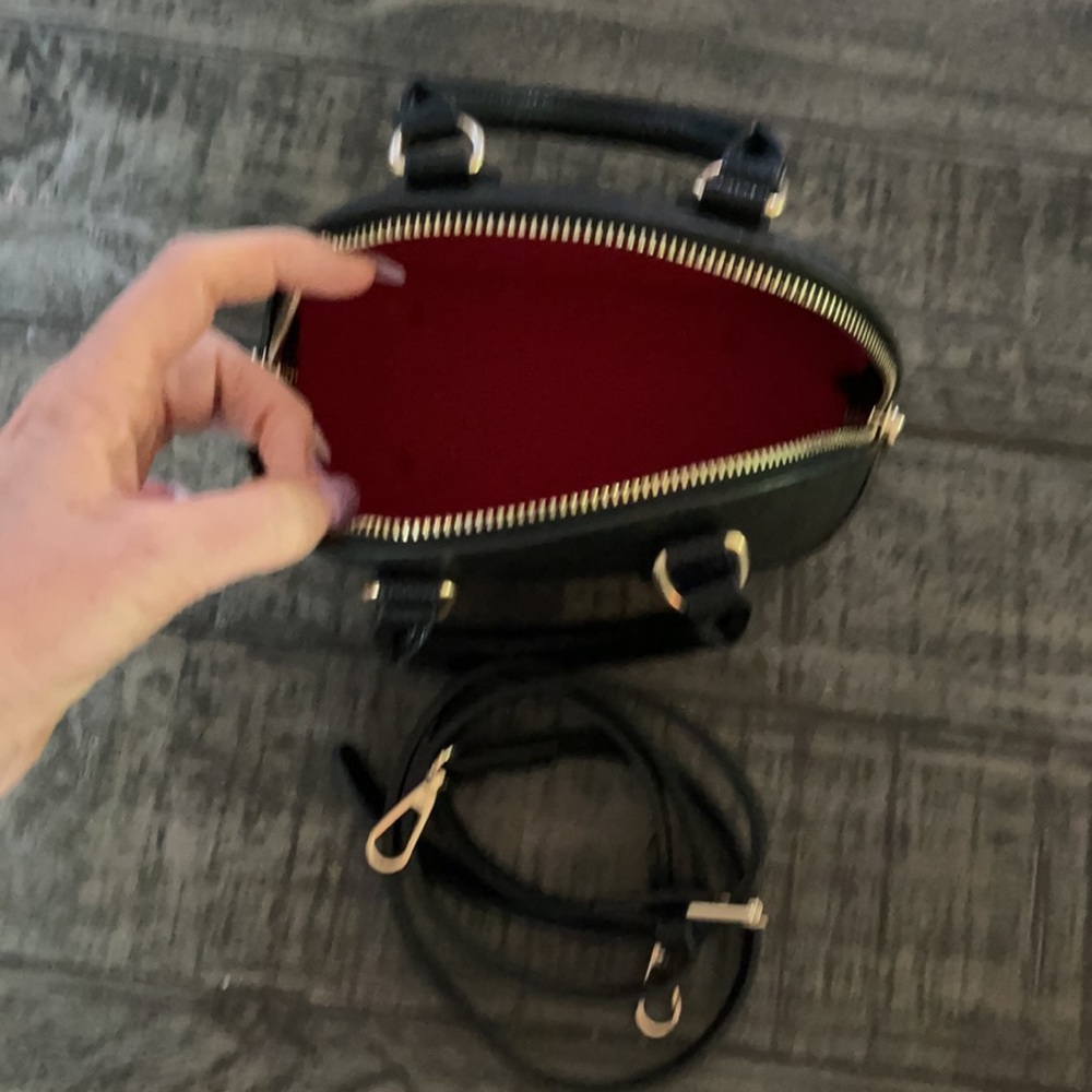 🖤NWOT Cutie Pie fashion nova Mini Snake print Bag Perfect Condition w Strap 🖤 - Picture 3 of 4